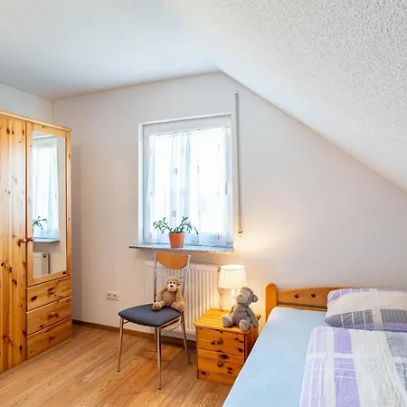 Schwalbenhof Dressler Und Duss Fuer 6 Apartment